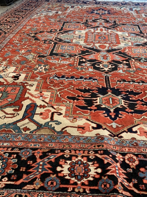 10’10”x11’. Vintage heriz rug.  Beautiful pc                          