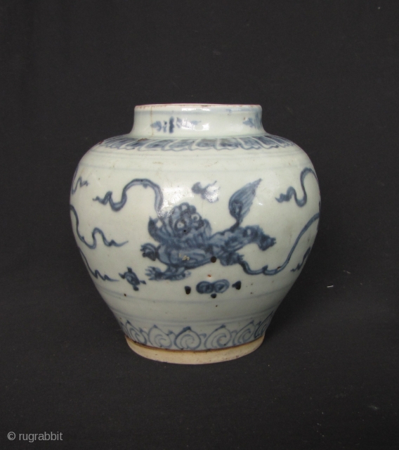 Ming Jar: Blue and white Ming Dynasty baluster jar, circa Wanli reign (1572CE-1620CE). It has a crack on the mouthrim, noted in enlargements otherwise good condition. Free wooden lid included. D: 15,2cm/6in  ...