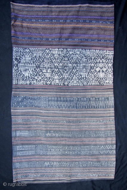 



Fine and rare five paneled skirt, from the Meifu subgroup of the Li people Hainan Island, circa mid 20th century. This kind of ikat textile is unique among Chinese minority groups. I  ...