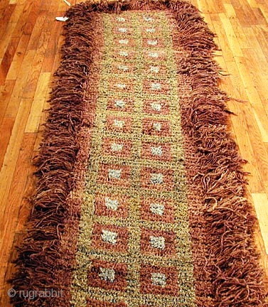 Type: TIBETAN seating rug
Origin: TIBET 
Circa: 1880 
Size/Feet & Inches: 2'7'' x 14'7'' 
Size/Meters: 0.78 x 4.44 
               