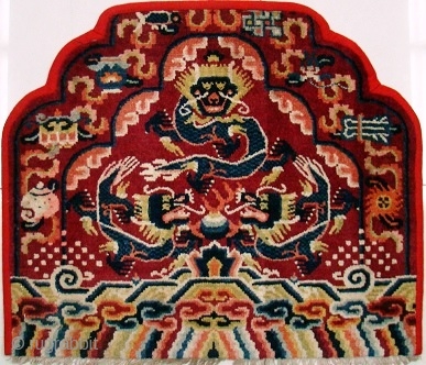 No: M026, Chinese semi-antique Rug, Size: 0.66 x 0.56 m/ 2’2” x 1’10"                    