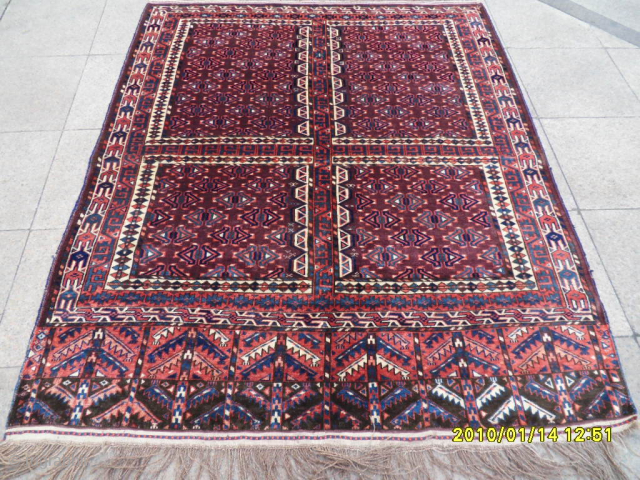 Antique Turkmen Ensi Rug
Size: 170 x 147 cm.
Mail: makifhali@yahoo.com