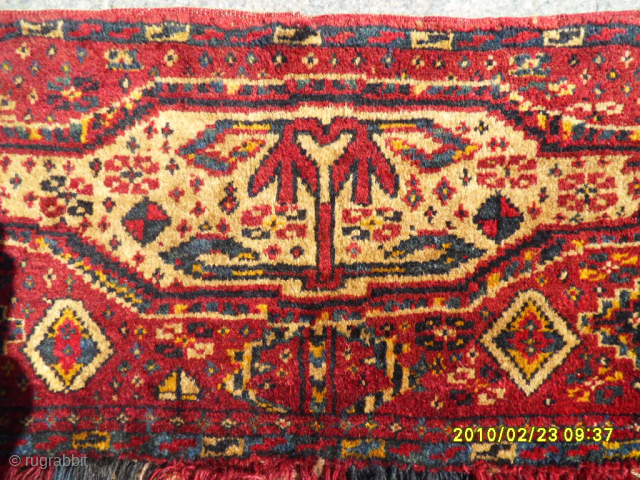 Antique Ersari
Size: 146 x 38 cm.
Mail: makifhali@yahoo.com