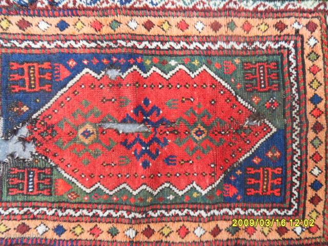 Antique Karakecili Yastik 
Size: 105 x 70 cm.
Mail: makifhali@yahoo.com                        