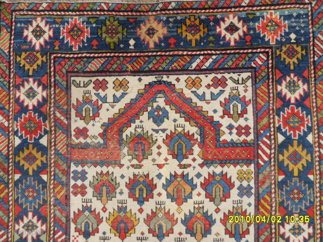 Antique Shirvan Rug
Size: 130 x 92 cm.
Mail: makifhali@yahoo.com
