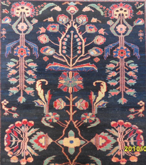 Bahtiyar Rug
Size: 225 x 143 cm.
Mail: makifhali@yahoo.com