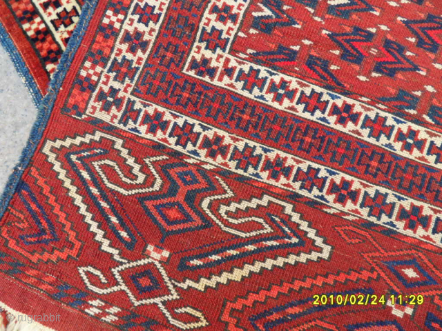 Antique Turkmen Ensi Rug Size: 160 x 130 cm. Mail: makifhali@yahoo.com                      