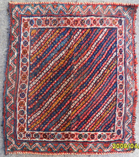Antique Shiraz Shall Bagface
Size: 50x57 cm.
Mail: makifhali@yahoo.com                          