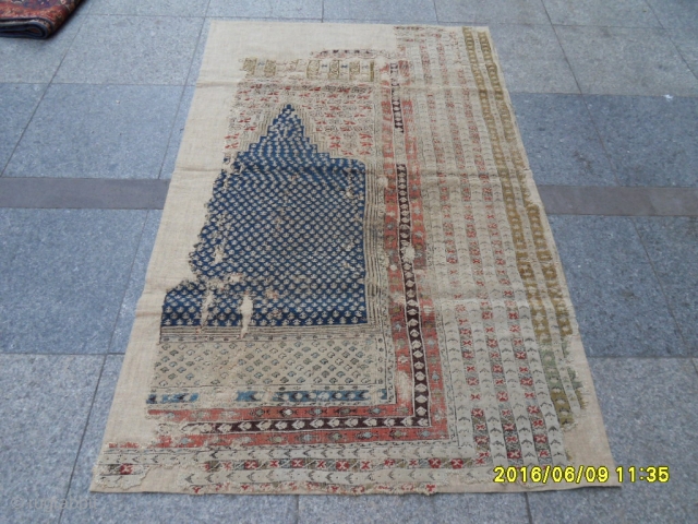 Antıque Anatolıan Fragment Sinekli Gördes Prayer Carpet size: 155x90 cm.                       