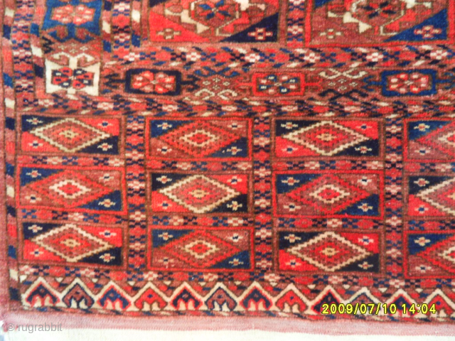 Antique Turkmen Torba
Size: 125 x 72 cm.
Mail: makifhali@yahoo.com                         