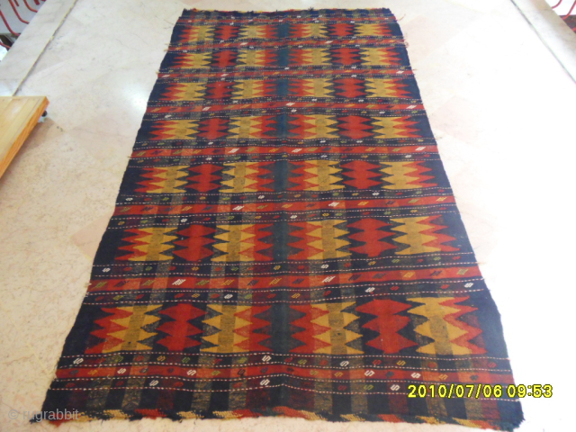 Antıque Caucasıan Verne All Perfect Fine quality and colors Size: 250x140
makifhali@yahoo.com