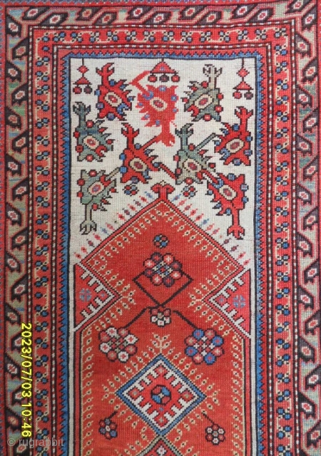 Antique Anatolian Ada Milas Rug size:150x95 cm.                          