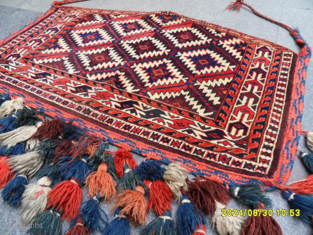 Antique Turkmen Asmalyk 
Size:110x70
Mail: makifhali@yahoo.com                            