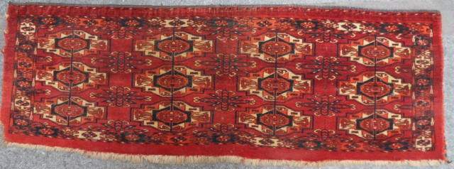 Antique Turkmen Tekke Sıze:122x43 cm. maİl: makifhali@yahoo.com                          