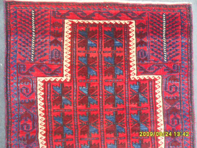 Old Prayer Baluch Rug
Size: 115 x 90 cm.
Mail: makifhali@yahoo.com                        