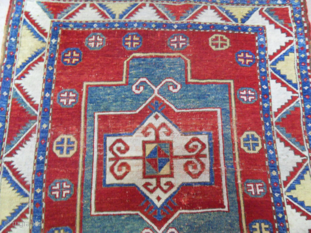 Antıque Caucasıan Fahrola Kazak. size: 146x120 
mail. makifhali@yahoo.com                         