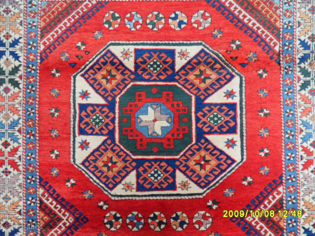 Anatolian Balıkesir Rug
Size: 225 x 153 cm.
Mail: makifhali@yahoo.com                         