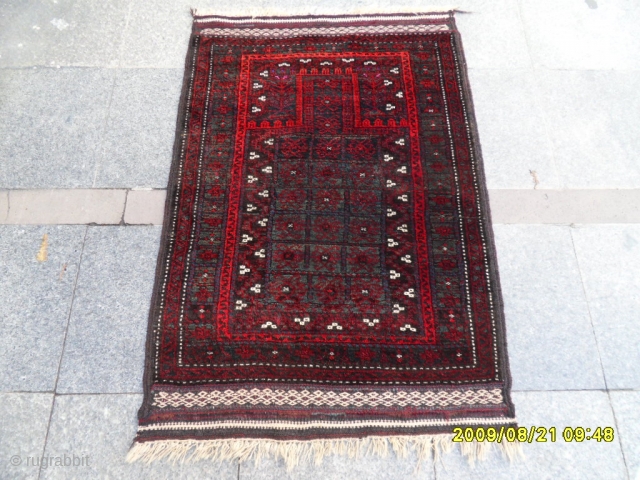 Antıque Prayer Baluch Carpet size: 105x85 cm.                          