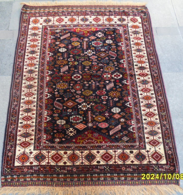Antique Shiraz Schekurle Rug Size: 160x125 cm. Mail: makifhali@yahoo.com