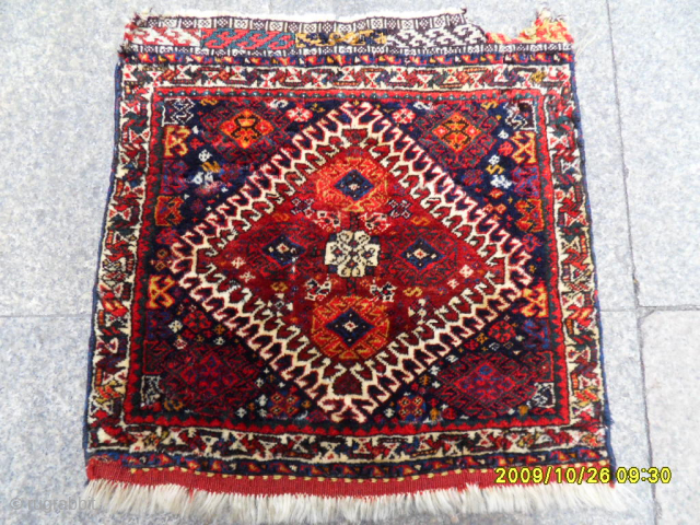 Antique Shiraz Qashqai Bagface
Size: 46 x 53 cm.
Mail: makifhali@yahoo.com