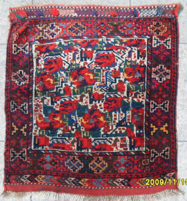 Antique Shahsavan 
Size:80 x 70 cm.
Mail: makifhali@yahoo.com                          