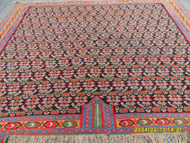 Horse Cover 
Size:172 x 140 cm.
Mail: makifhali@yahoo.com                          