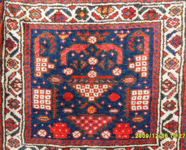 Kurdi Saddleebag
Size: 140 x 60 cm.
Mail: makifhali@yahoo.com                          