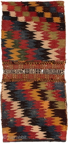 Colorful flat-woven back of a Qashqai chanteh.                          