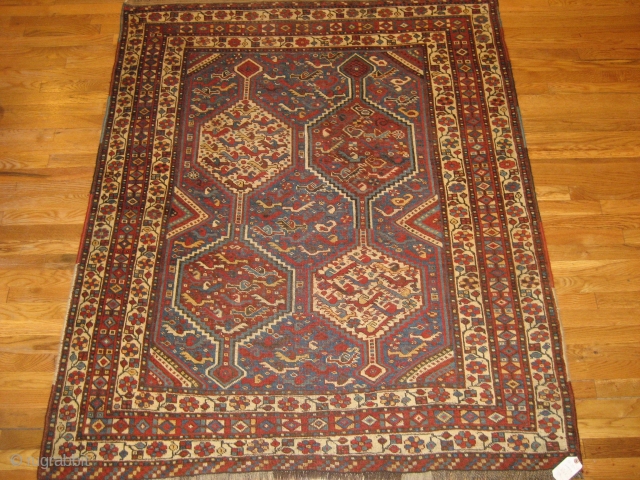 Old Khamseh from 1910's / 20's.Slight overall wear,but generally in very good condition.No patches or reweaves.It has been cleaned.Original sides and one original end with kilim.The other end has no kilim.Feel free  ...