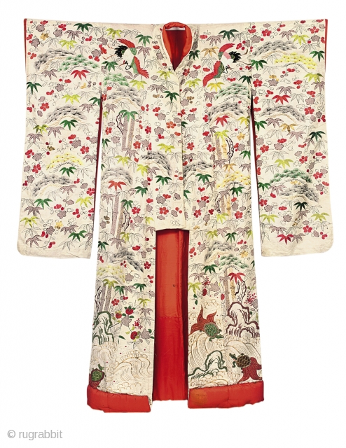 A FURISODE [WEDDING KIMONO]
EDO PERIOD, (EARLY 19TH CENTURY)
Printed and embroidered with %Ishibori%i leaves and red embroidered
plum blossom, with padded hem and long sleeves.
 
C0491     
    