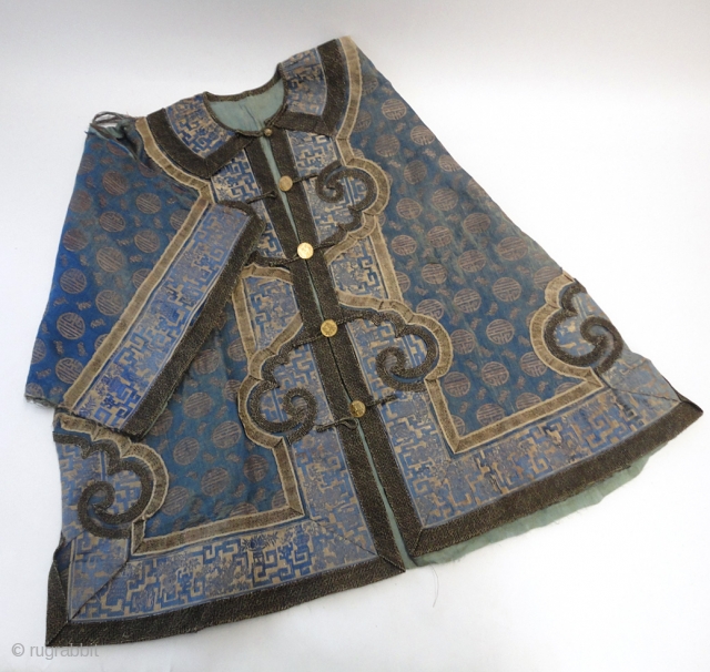 Blue brocade and silk jacket with Shou- and bat- design, china 19th century                    