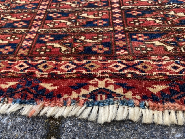 Small Tekke kap mid 19th century. Camel hair weft, goat hair warp. Very good drawing, interesting border set, especially on the top and strong elem. Excellent colors, strong yellow. Very fine weave,  ...