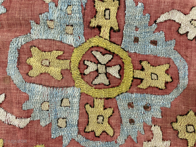 Caucasian embroidery, large size, 102.5 x 109 cm (without the yellow silk borders). Dramatic graphics, excellent colors. Deeply patinated red background, displays excellently. Silk borders are a later addition, can easily be  ...