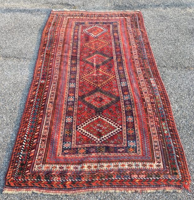 Tribal Qashqai kelleh from around 1900. Excellent condition, full pile, deeply saturated colors including very nice warm apricot. A vibrant South Persian party for your floor. Original sides and ends, one nip  ...