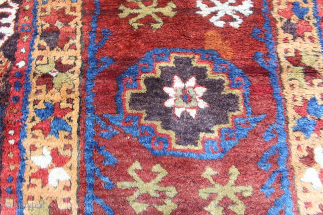 Central Anatolian Rug 1860s full pile 4'4X5'8                          