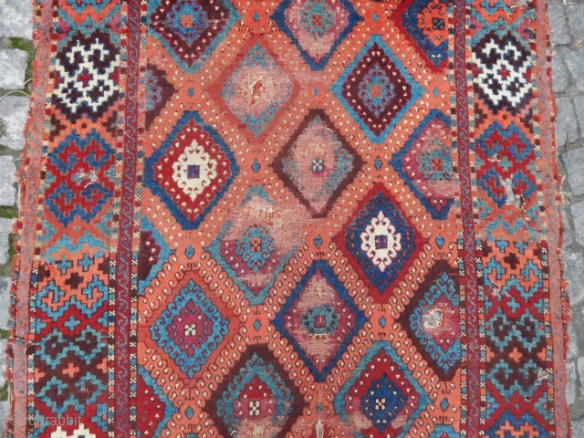 Antique East Anatolian şarkıla yörük Rug ...
.Contact at. anatolianpicker@gmail.com                        