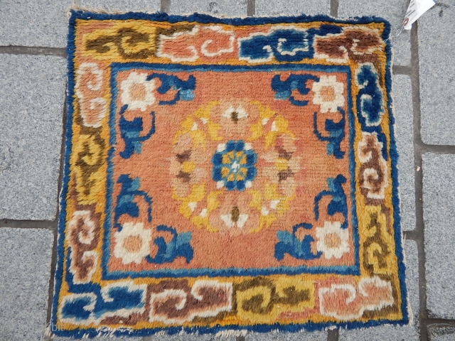 Chinese Rug Bağ Face