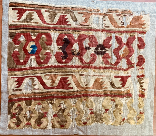 Antique Anatolian Kilim Fragment
Size:75x80cm