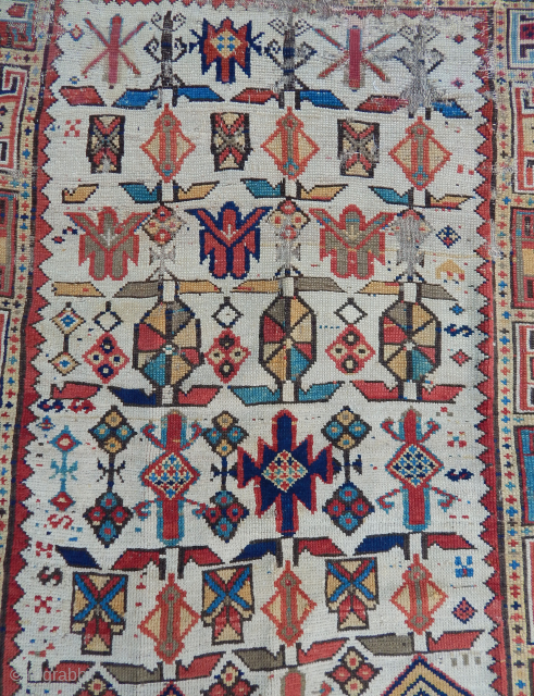 Antique Caucasian Dagıstan Rug                             