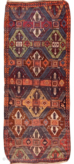 Antique East Anatolian Şarkışla Yörük Rug                           