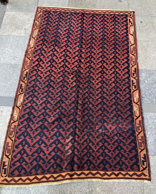 Avar Cut Kilim contact at directly rugbjk1903@gmail.com                          