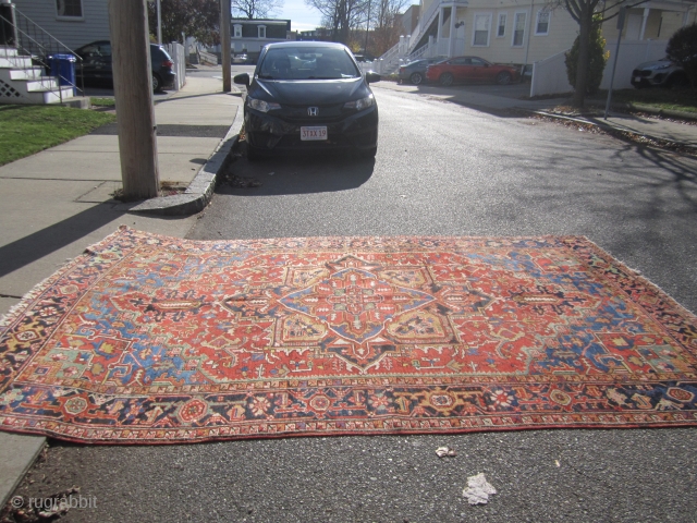 antique heriz rug good colors great pile no dry rot and no stain ready to go 7' 7" x 10' 11" everything sells here         