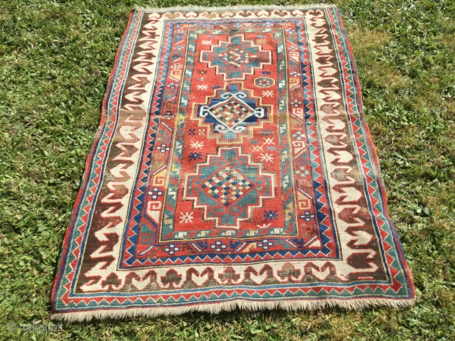 Sweet little antique Bordjalou. Good range of colours. Traditional Bordjalou borders. Some wear. Scattered repiling. Small size.156 by 108cm. Will add some more photos.         