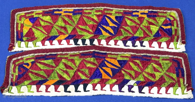 Antique Turkmen silk embroidered arm bands. Size - 12'' x 3.5'' - ''31 cm x 9 cm'' turkmansilver@gmail.com.               
