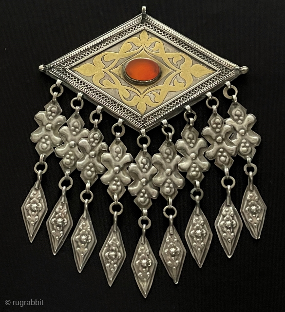 Central - Asian A beautifull Antique Turkmen Talismanic Silver Tassel Pendant Fire Gilded with Carnelian. İskendery Design Workmanship Fine Gift Jewelery. Size - ''14.5 cm x 10.5 cm'' - Weight : 51  ...