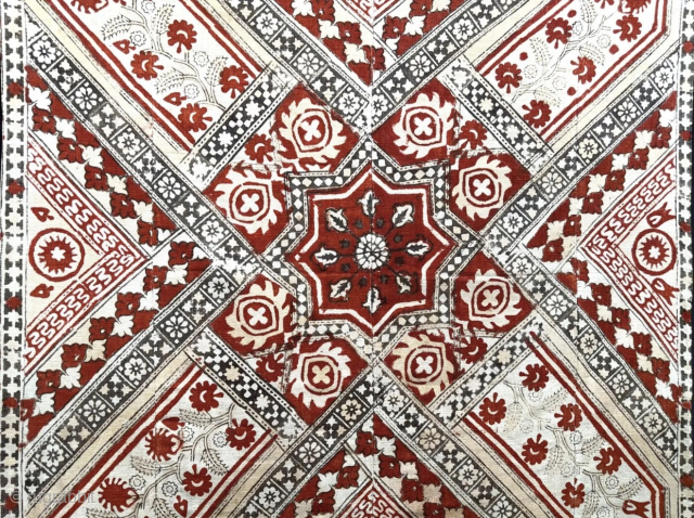 Uzbekistan - Tashkent natural dye block printed cotton hanging. Size - 50.5'' x 49'' - ''128 cm x 125 cm'' turkmansilver@gmail.com.