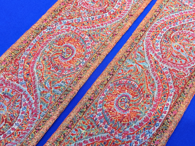 Antique İndia cashmere twill weave fragment. Interesting blossoms with scrolls in almost lattice format. Survived in good condition with saturated organic looking colors. Size : 49'' x 4.5'' - ''125 cm x  ...
