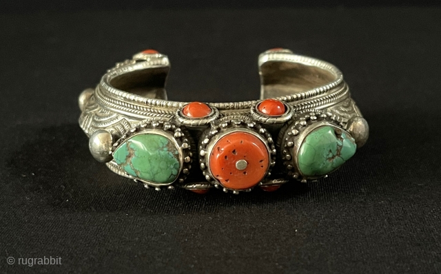 Antique Afghan Ethnic Tribal Silver Bracelet with Coral & Turquoise Size - ''2.5 cm x 8.5 cm'' - Circumference : 29 cm - Weight : 124 gr. turkmansilver@gmail.com     