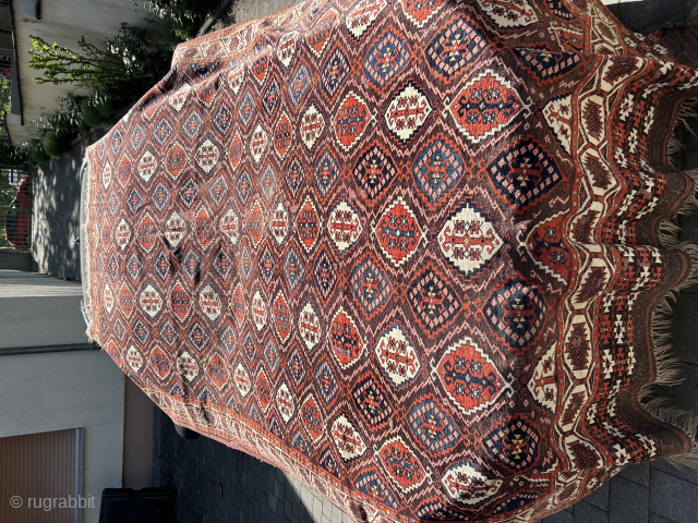 328 cm x 206 cm Chodor Main with good dyes. Please ask for better pics and information.                