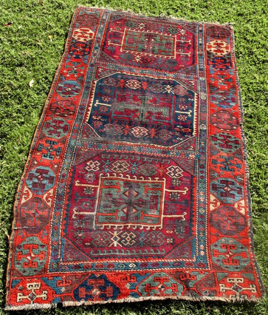 Kurdish Adiyaman (Semsûr) Yoruk Tribal rug 19th South-East Anatolia 
Surprisingly good condition, rarely seen Adiyaman (Semsûr in kurdish) Yoruk carpet.
2nd half 19th century, manufactured by mountain nomads in Eastern Anatolia Turkey.
Typically made  ...